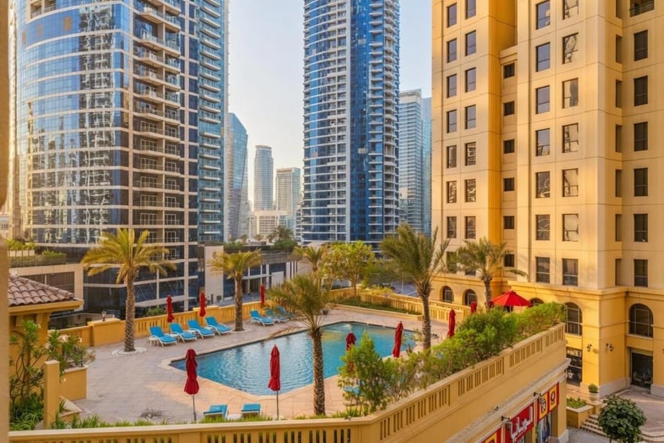 Pool view, Swimming pool