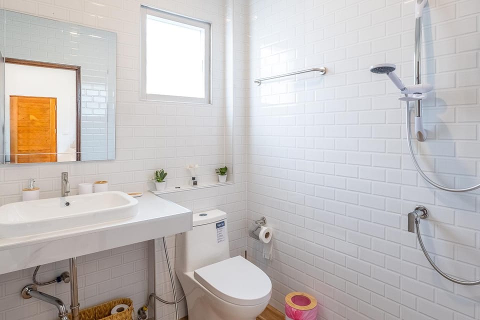 Toilet, Bathroom