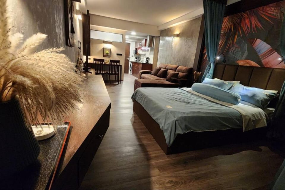 Resort-Style 1BR-Epic Pool View-Walk to Beach Apartment in Ko Samui