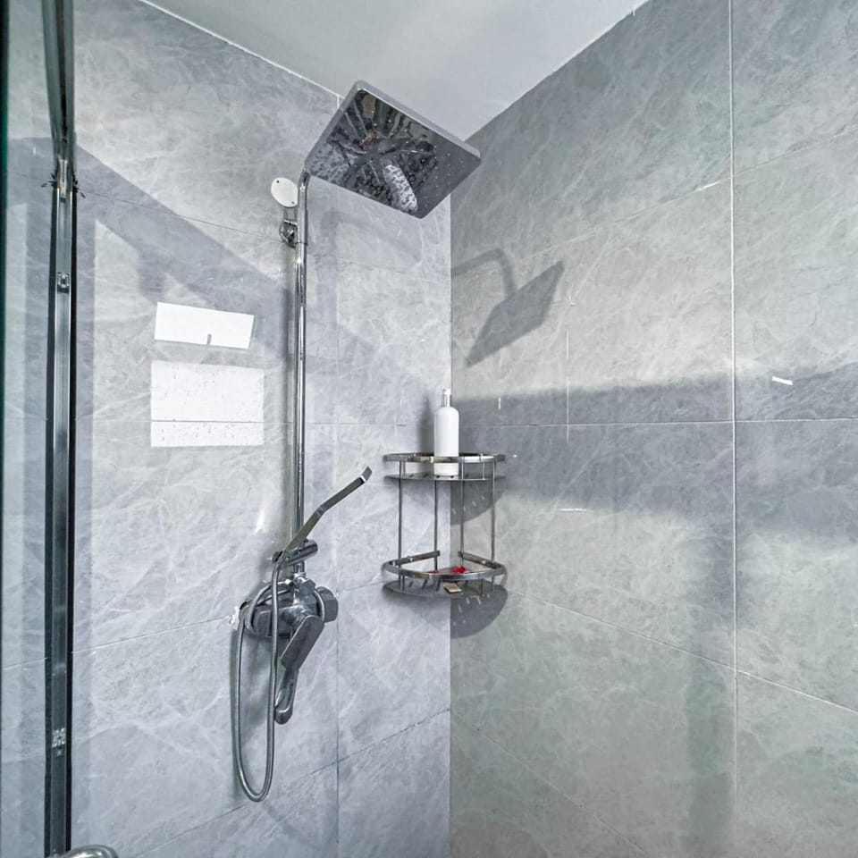 modern retreat residencies with amazing breathtaking city views,private ample parking space which offers a luxurious living and comfort Apartment in Nairobi County