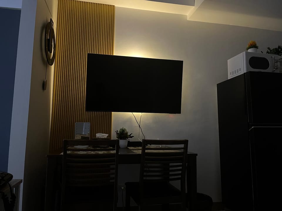 South Residences Modern 1BR with Pool Apartment in Las Pinas