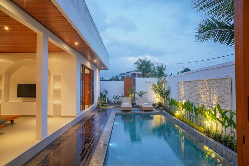 Balcony/Terrace, Swimming pool