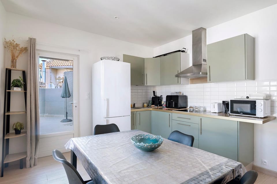 Cozy Apartment Near The Sand House in Occitanie