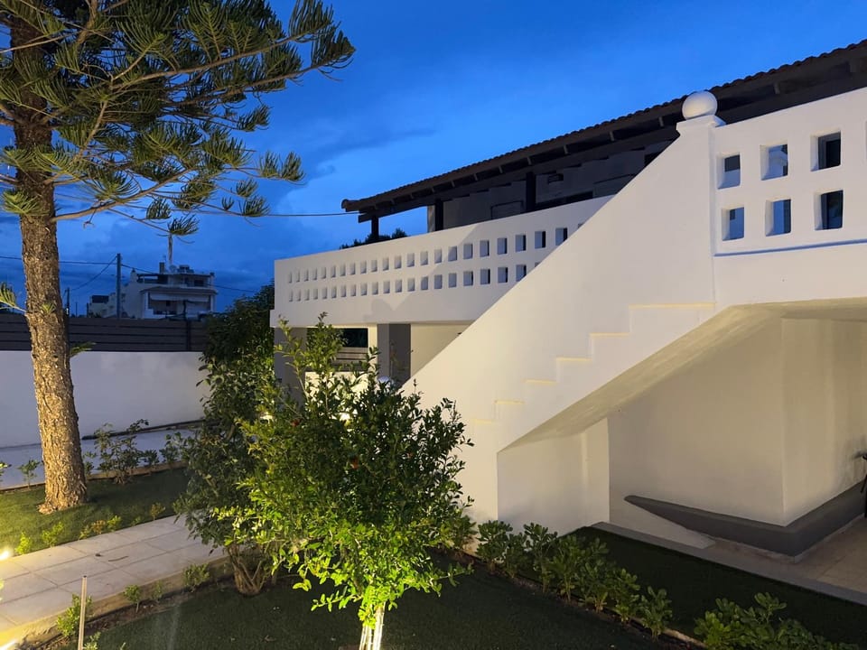 Property building, Garden, Garden view