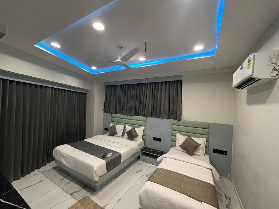 Bedroom, air conditioner