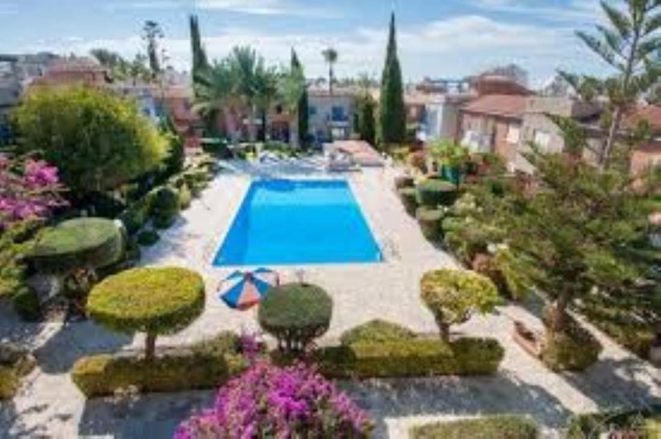 Property building, Natural landscape, Garden, Garden view, Pool view, Swimming pool, sunbed