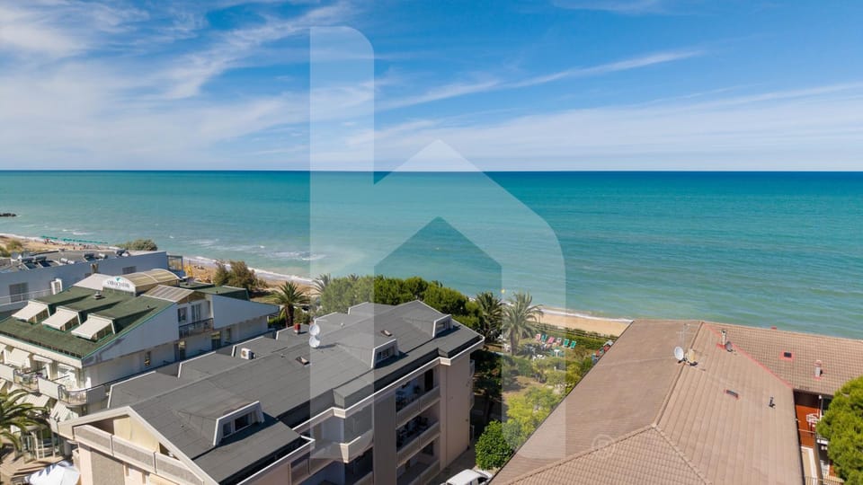 Homiday - L'Oblò di Egidio Apartment in Pineto