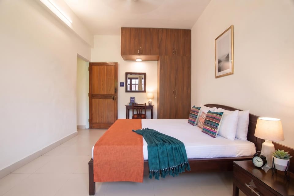 2bhk baga candolim with parking and kitchen Apartment in Candolim