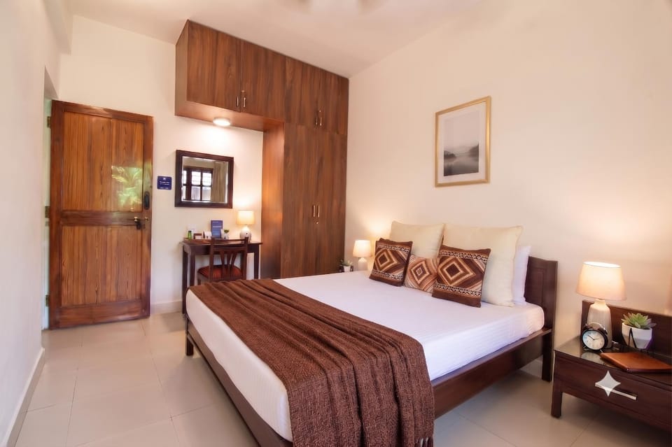 2bhk baga candolim with parking and kitchen Apartment in Candolim