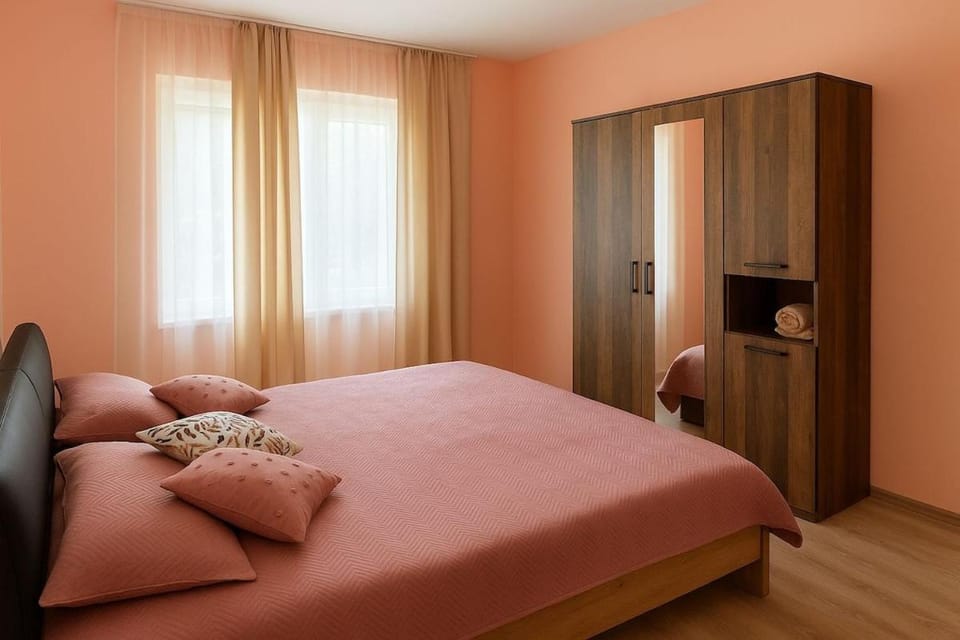 Spacious near river Danube 80m Central Spot ! Apartment in Ruse