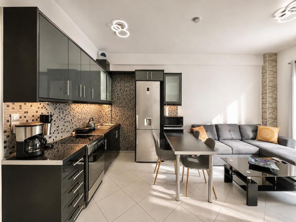 Piraeus Coastal Nest - 4 Guests by ΜΡS Apartment in Pireas