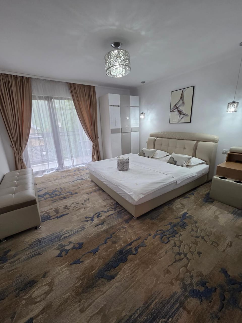Casa Vladimir Moieciu Bed and Breakfast in Brașov County