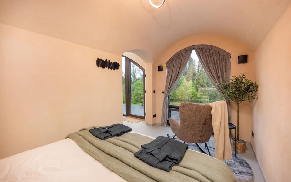 Natural landscape, Bedroom