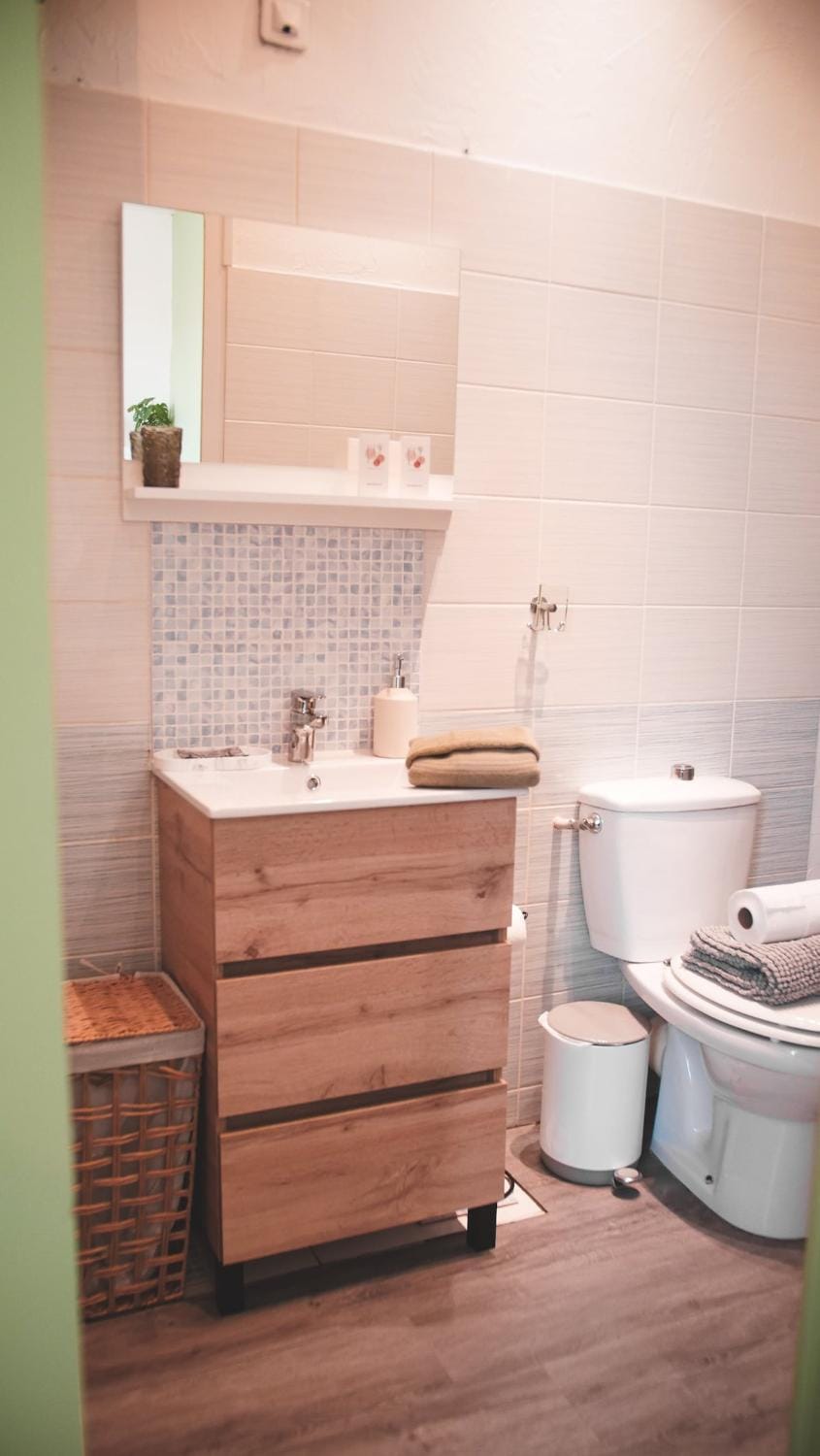 Toilet, Bathroom