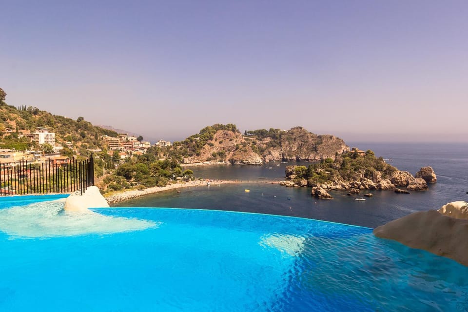 Natural landscape, Mountain view, Sea view, Swimming pool