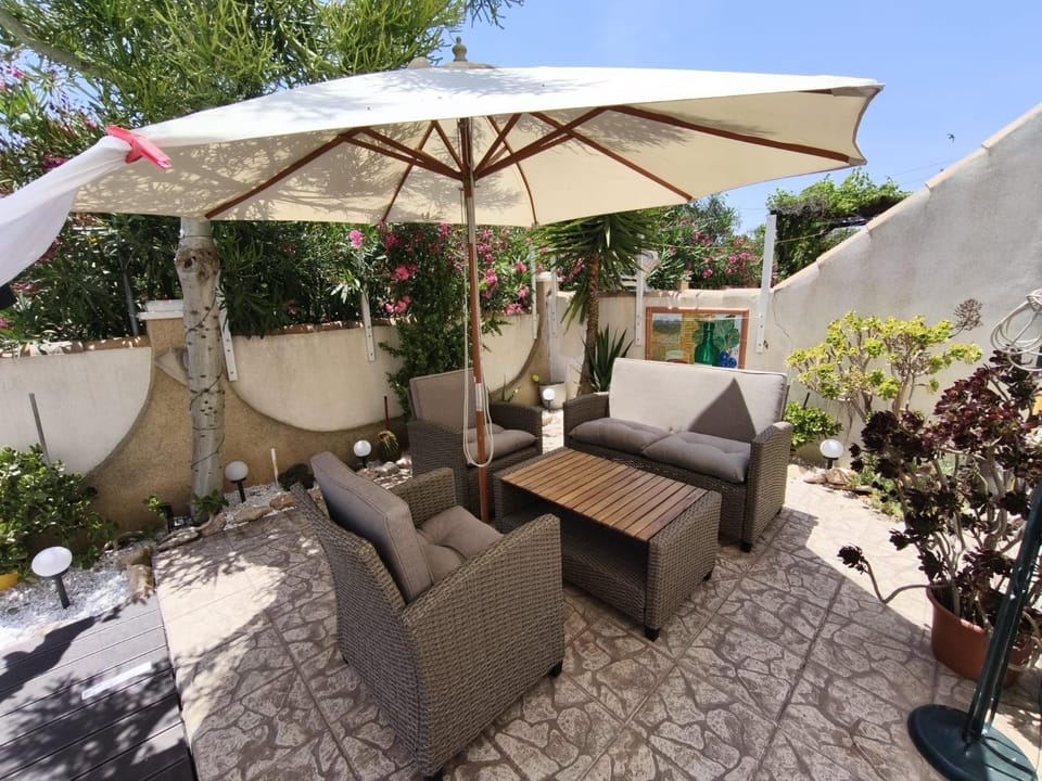 Garden, Inner courtyard view