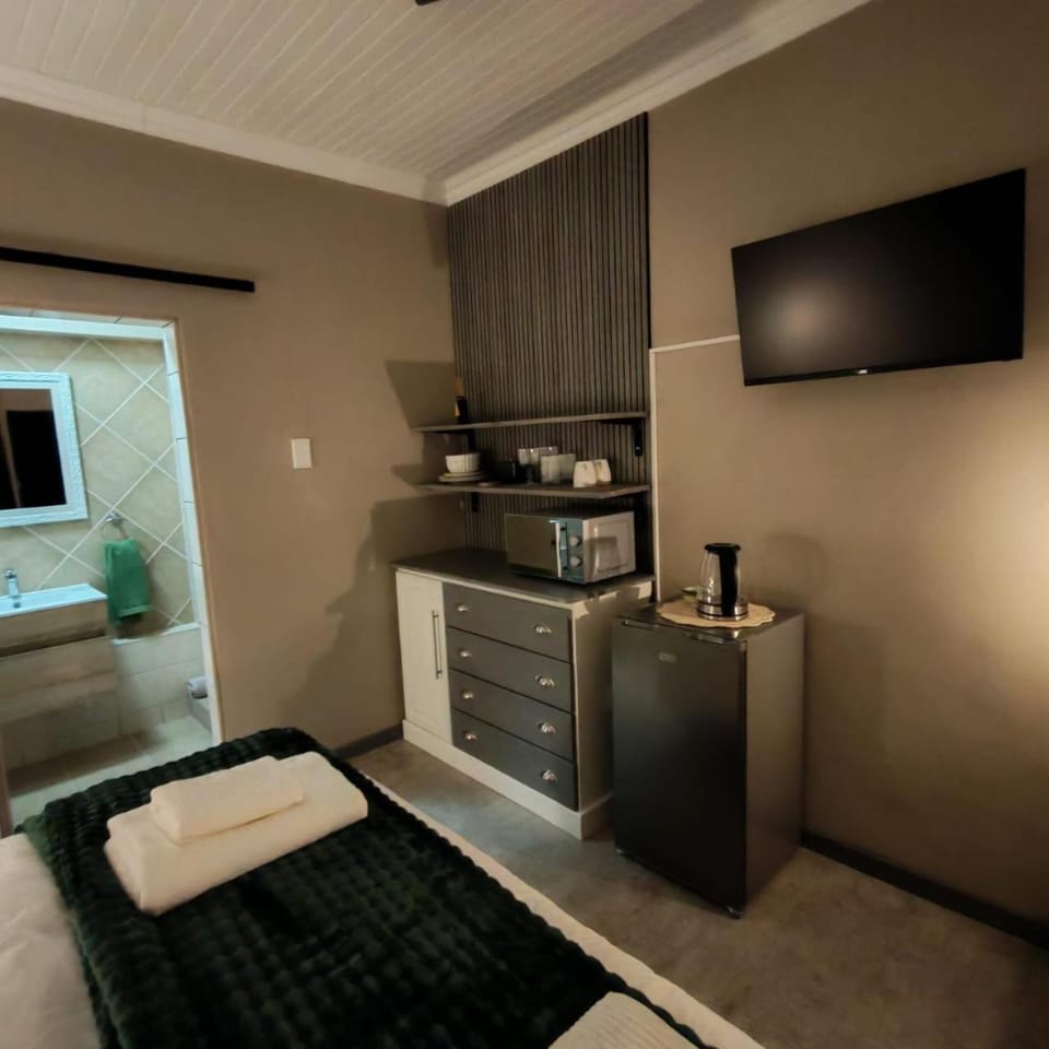 L'Mida Bed and Breakfast in North West, South Africa