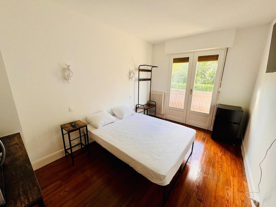 2 Chambres individuelles privées à Pessac Apartment in Mérignac