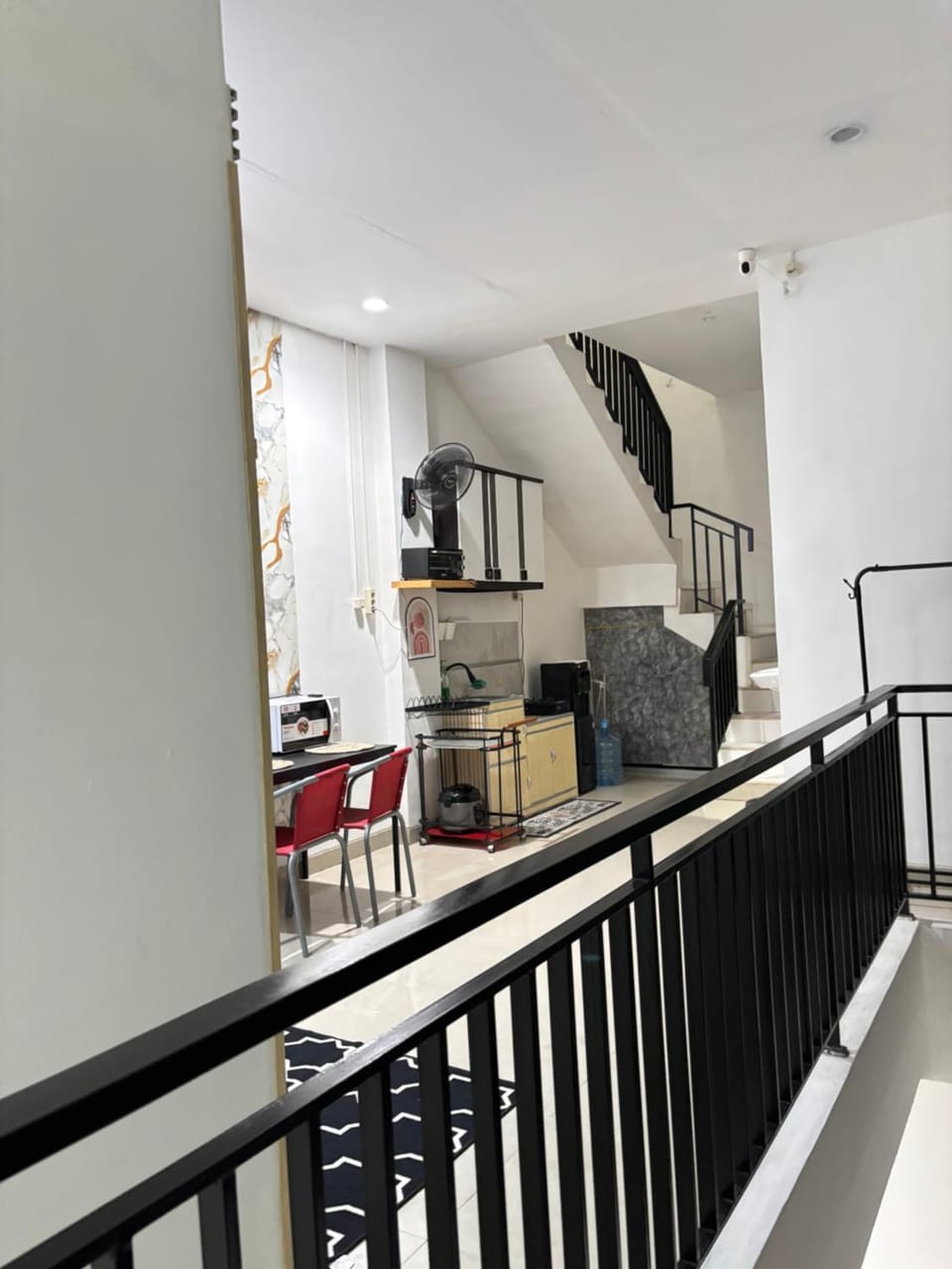 Lovisya Residence Cozy 2BR Near Airport at 3rd floor Bed and Breakfast in Jakarta