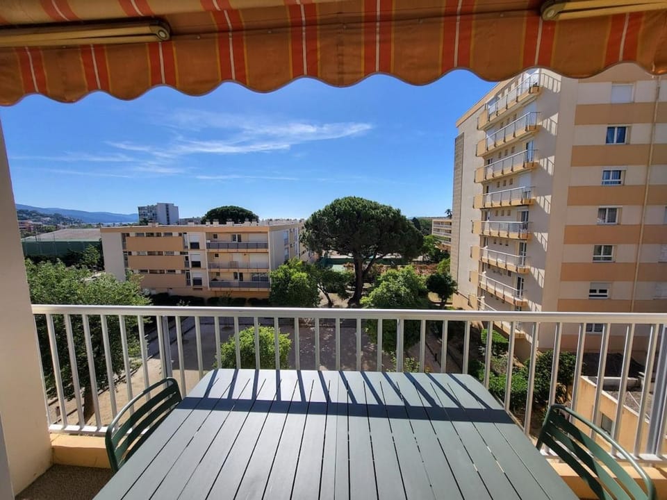 Balcony/Terrace, Garden view, Inner courtyard view