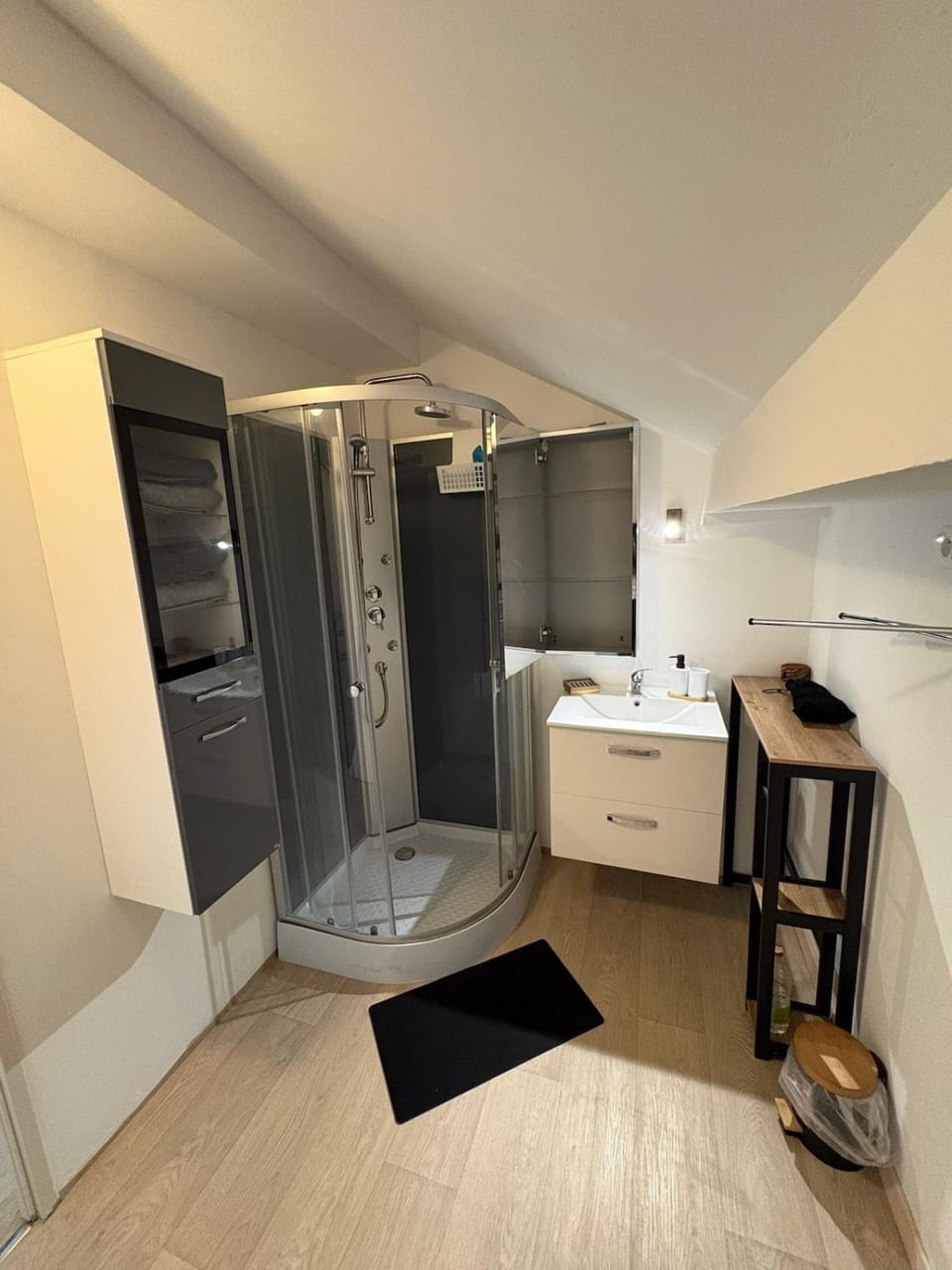 Modern 3-star villa, 3 bedrooms, private parking Villa in Occitanie