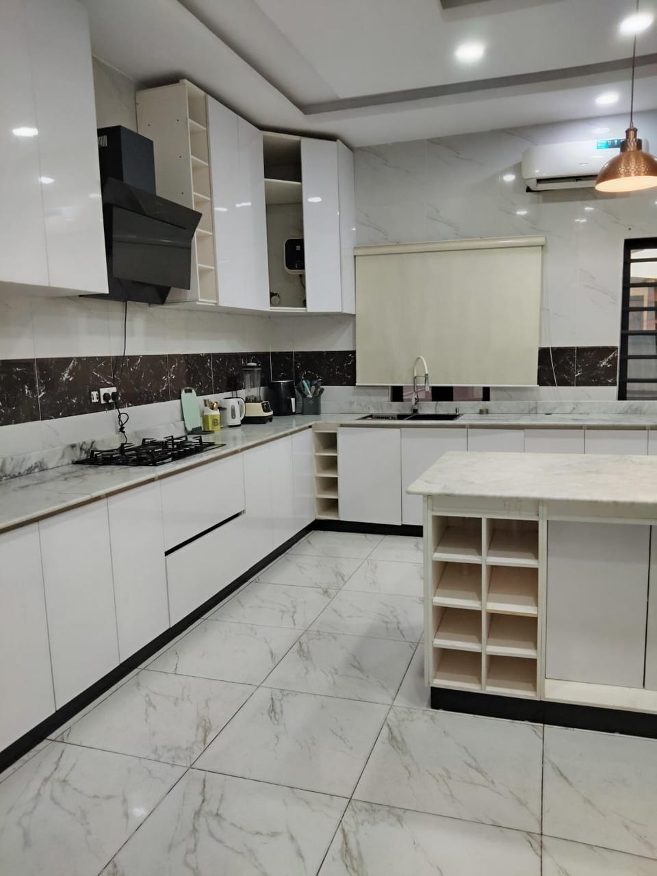 Kitchen or kitchenette, oven
