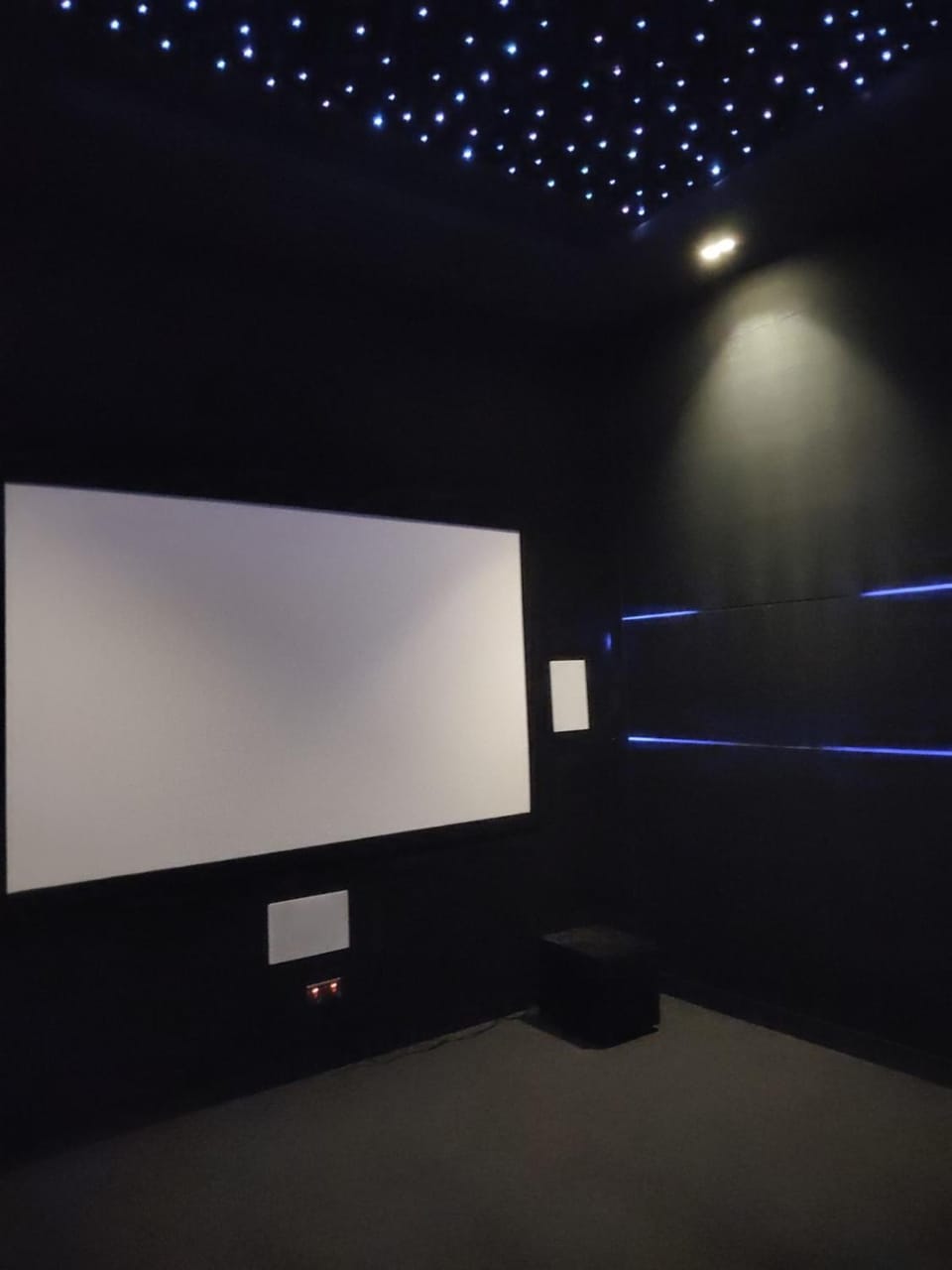 Communal lounge/ TV room, TV and multimedia, Evening entertainment