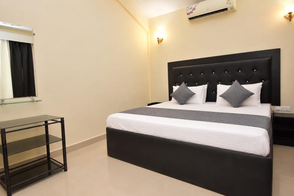 Villas & Penthouse & R00MS located at Calangute Apartment in Calangute