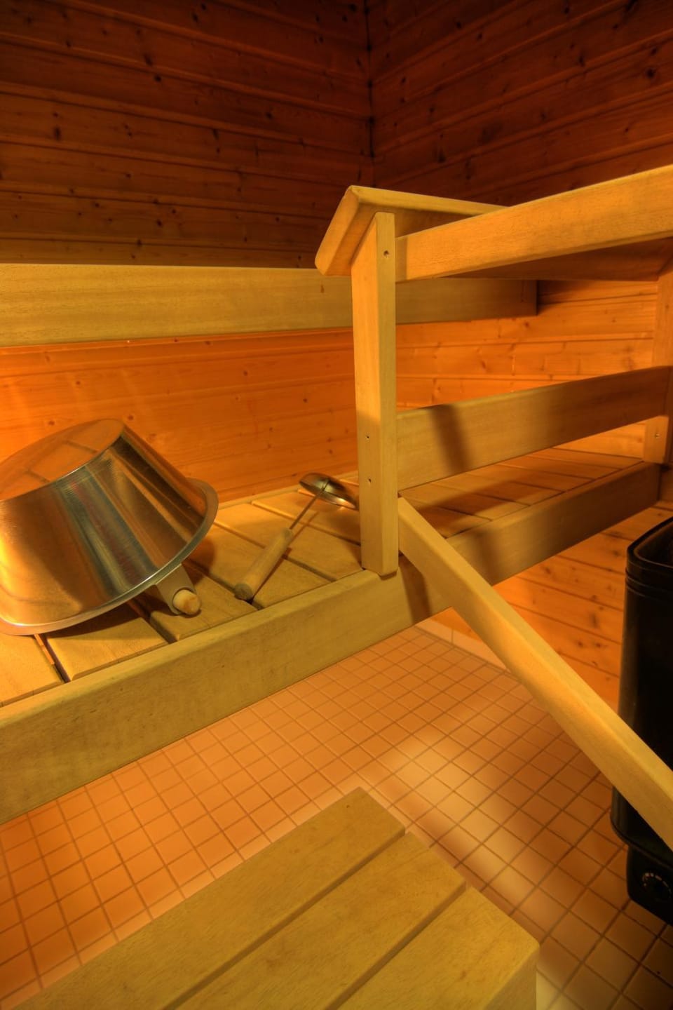 Kutusumppu B House in Finland