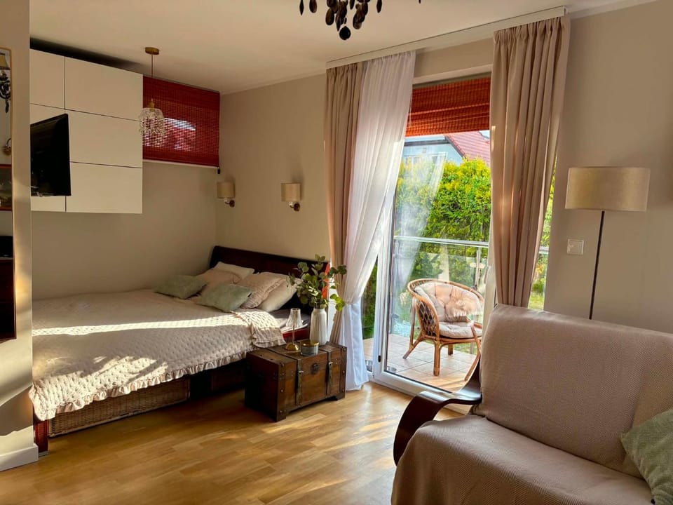 Apartament na strzeżonym osiedlu w wyjątkowych Dębkach Apartment in Pomeranian Voivodeship