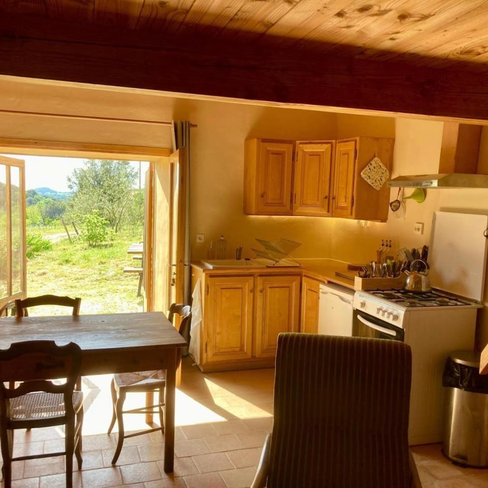 Le gîte de l'encantade House in Occitanie