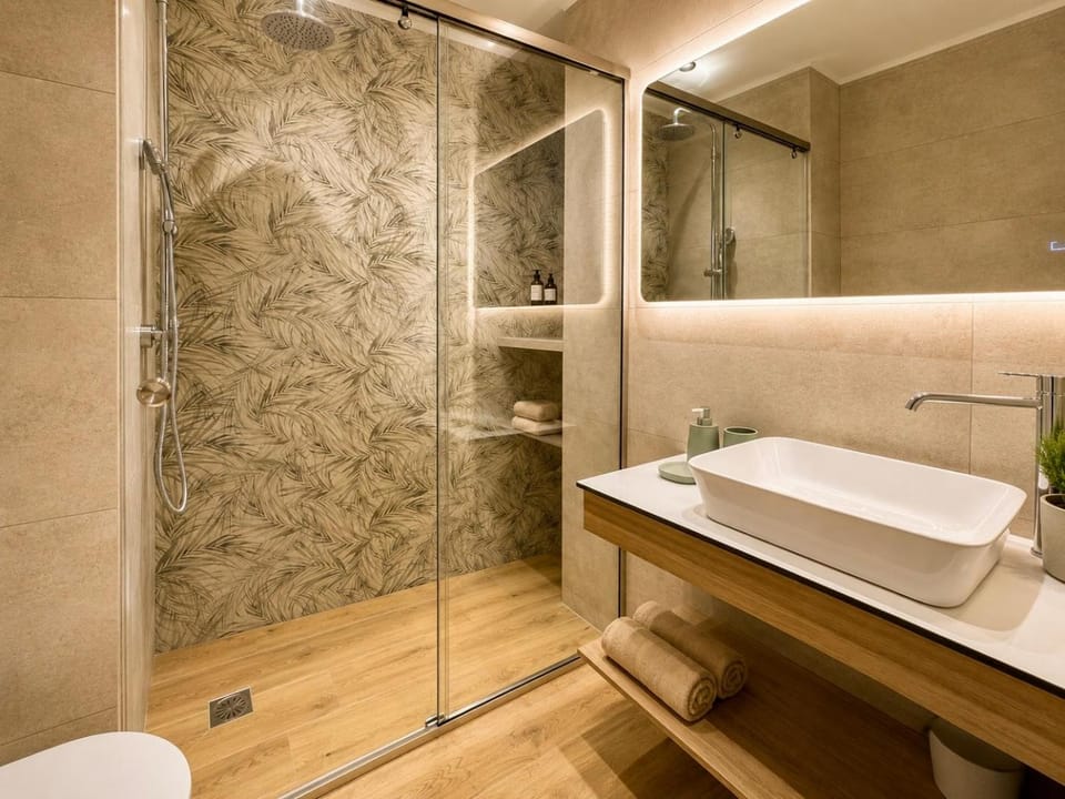 Shower, Toilet, Bathroom
