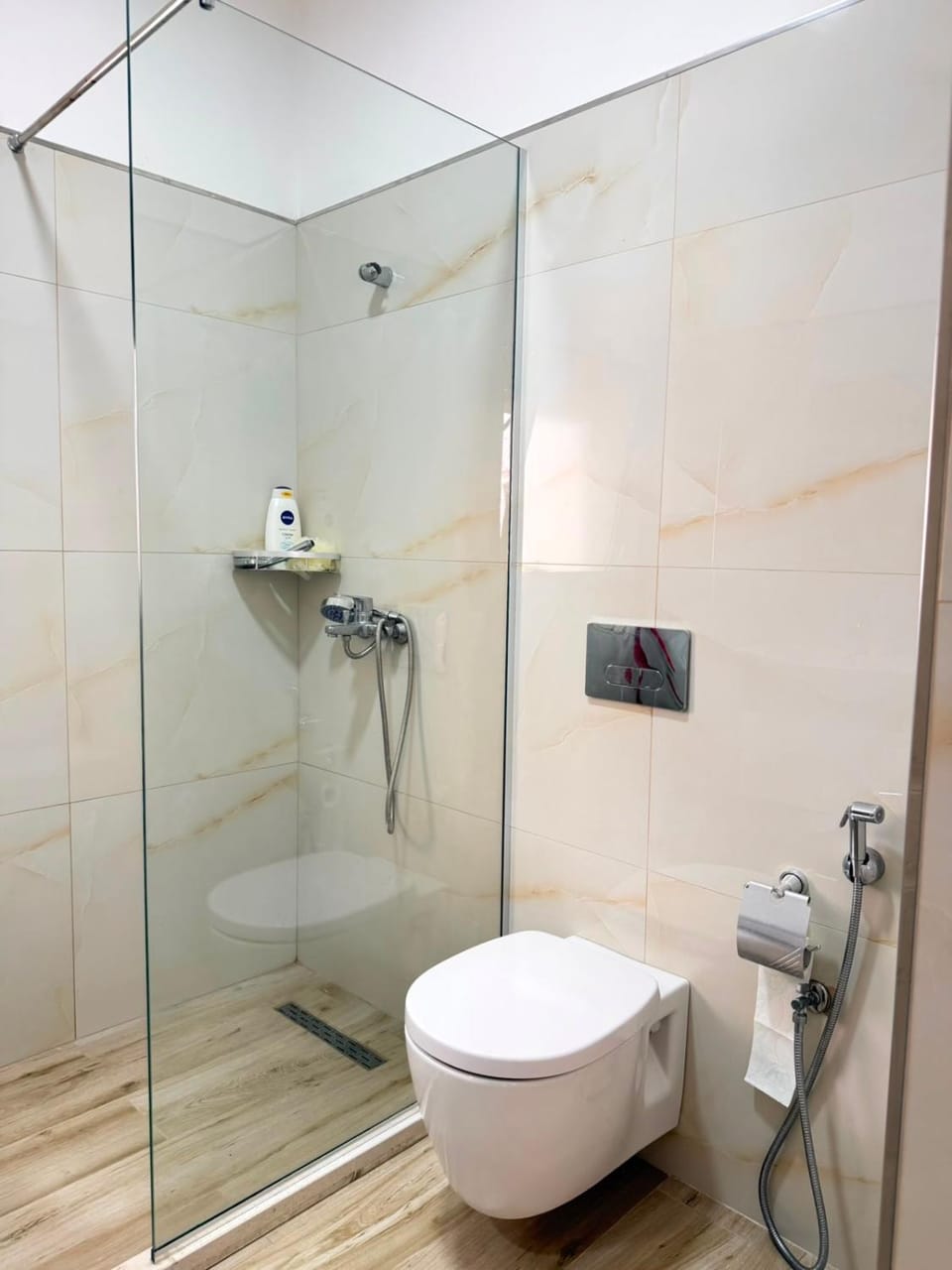 Elio apartment near the sea in Golem Apartment in Tirana County, Albania