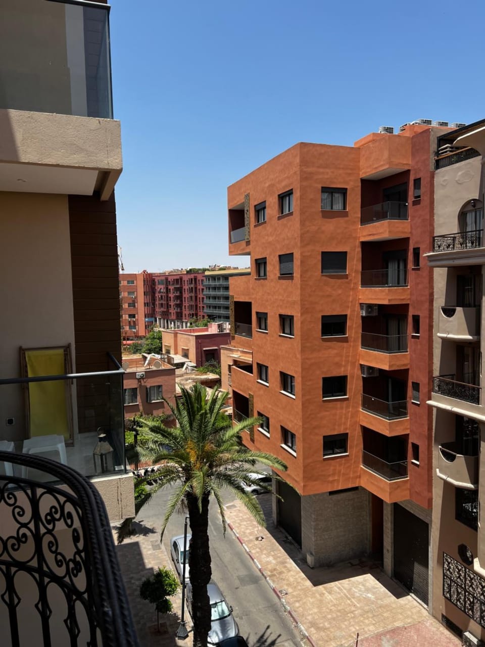 Appartement lumineux de 2 chambres à Guéliz, près de la Plaza, avec parking gratuit Apartment in Marrakesh