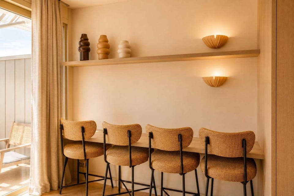 Seating area, Dining area