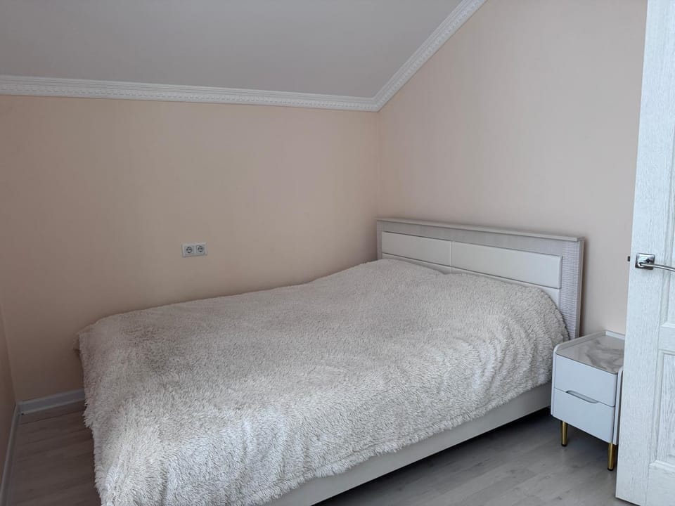 Апартаменты Клуб-отель Royal Beach Apartment in Almaty Region, Kazakhstan