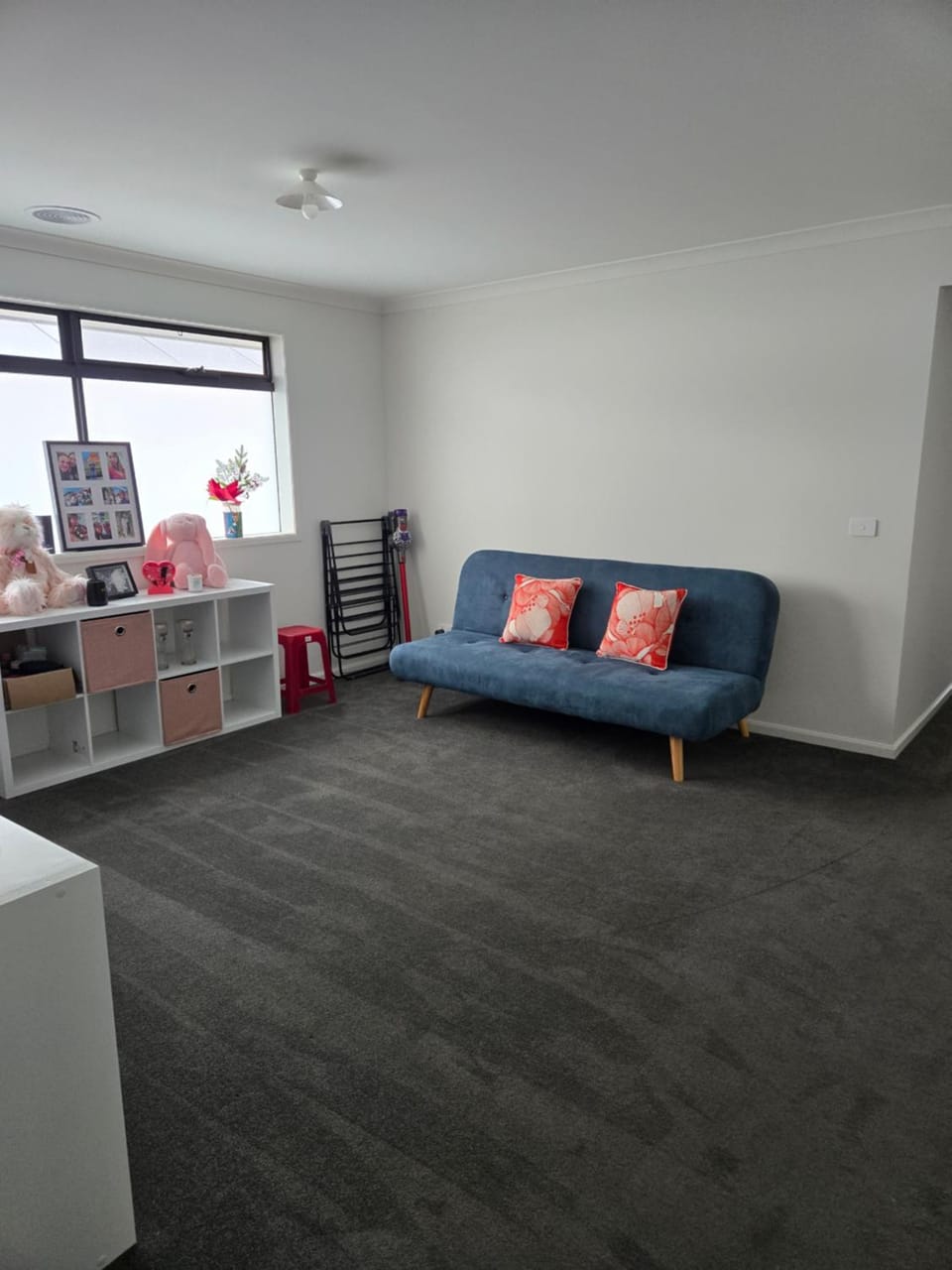 Berwick Modern Private Room- The Centre to Everything Close By Vacation rental in Berwick
