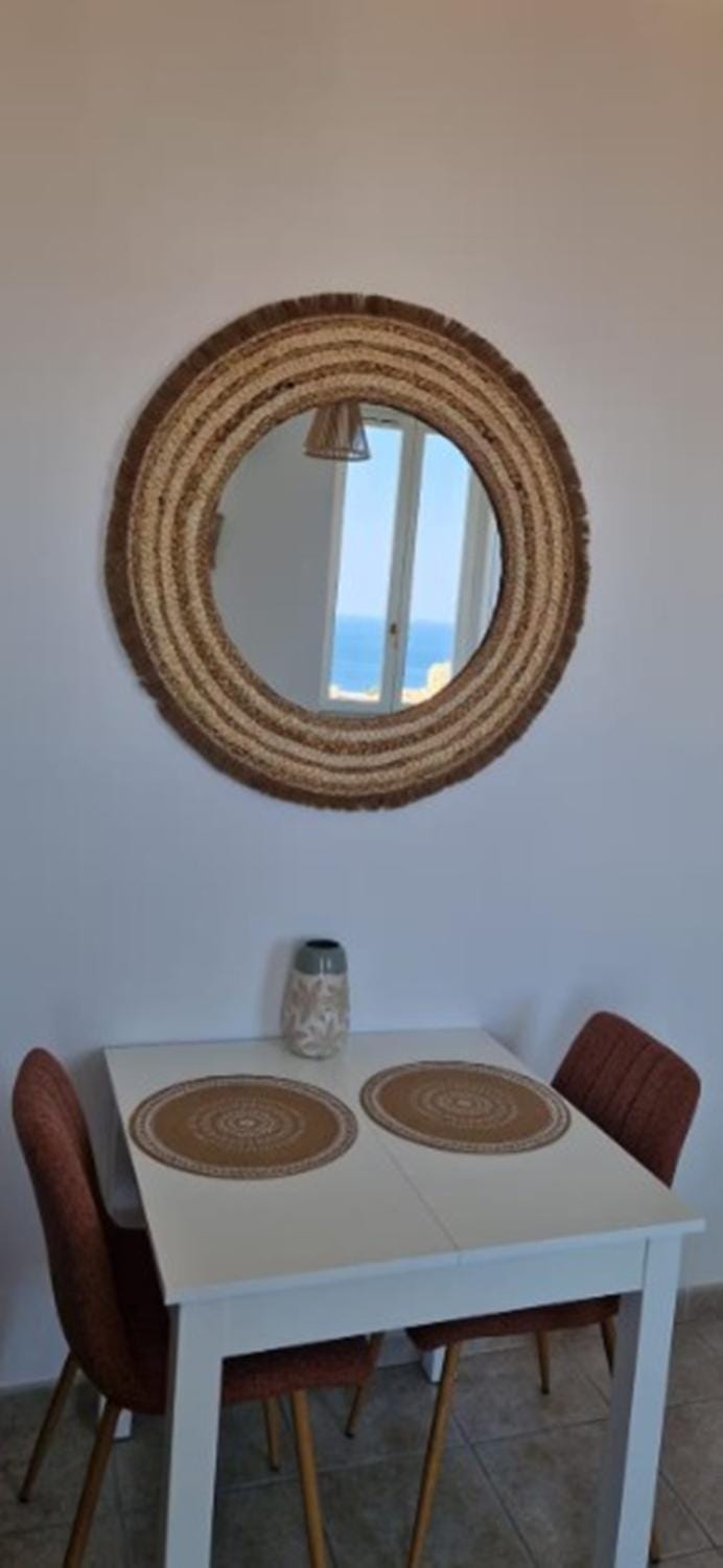 Studio, avec superbe vue mer et Monaco Apartment in Cap-d'Ail