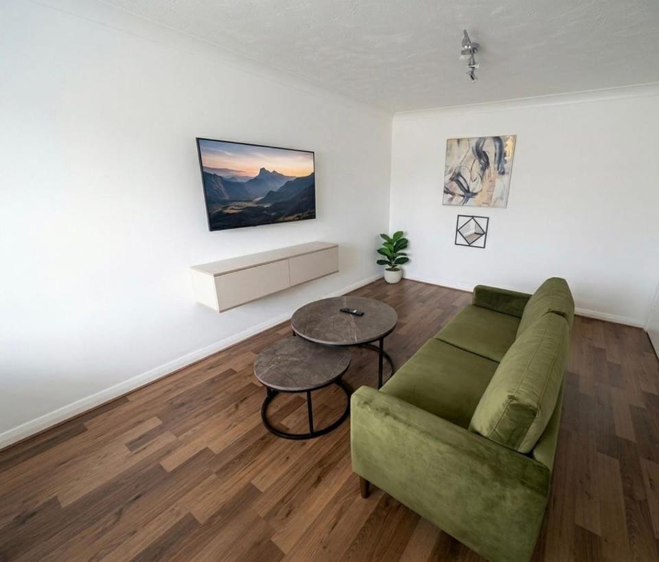 Keepers Court Luxury Stay Apartment in Croydon