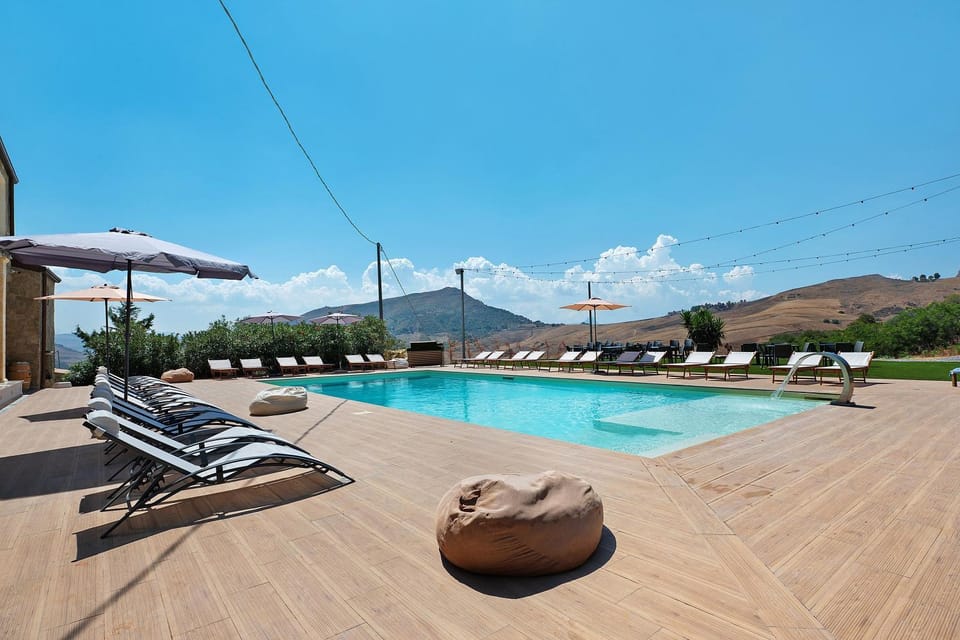 Sikania Agrirelais Farm Stay in Sicily