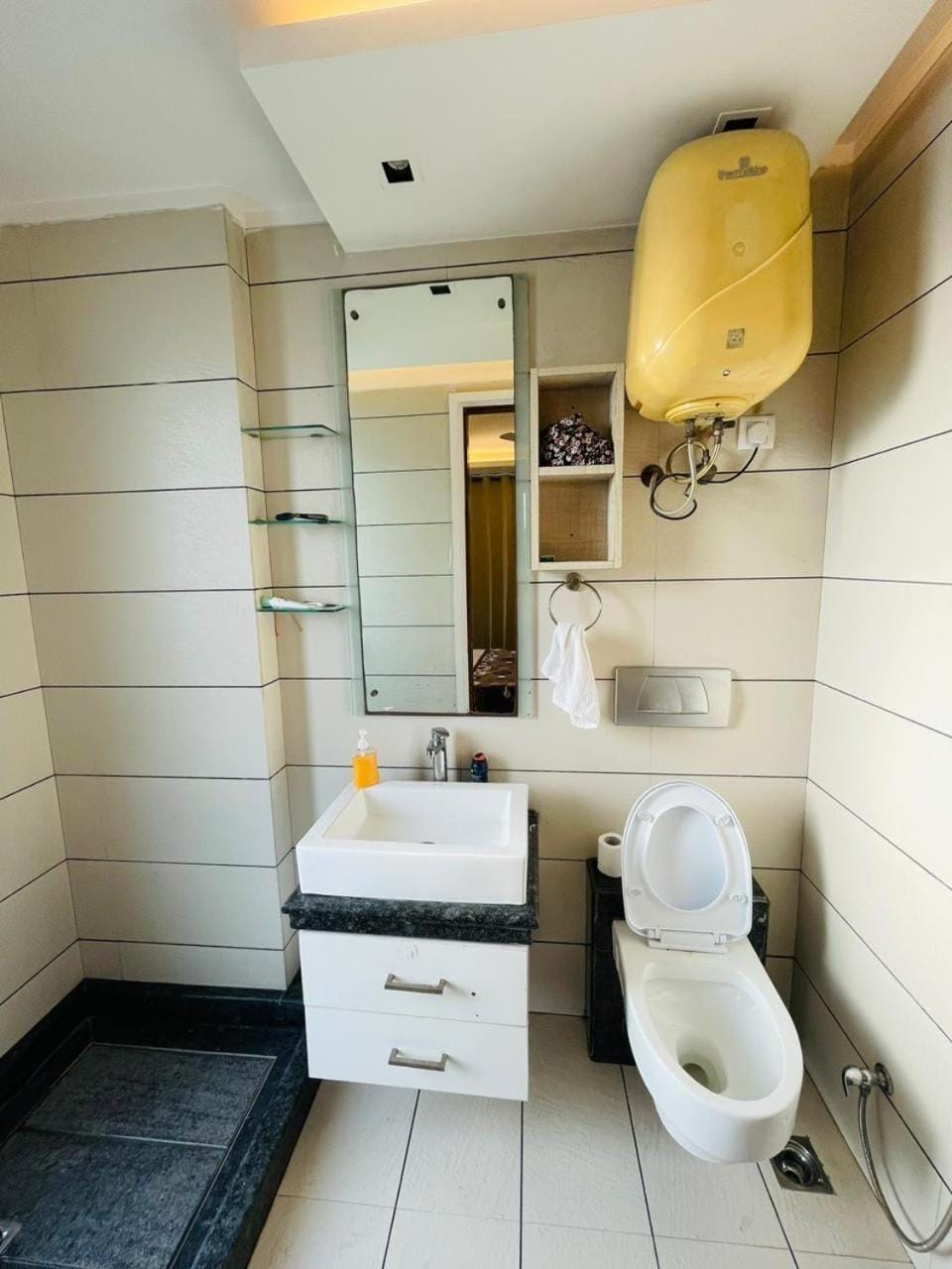 Shower, Toilet, Bathroom