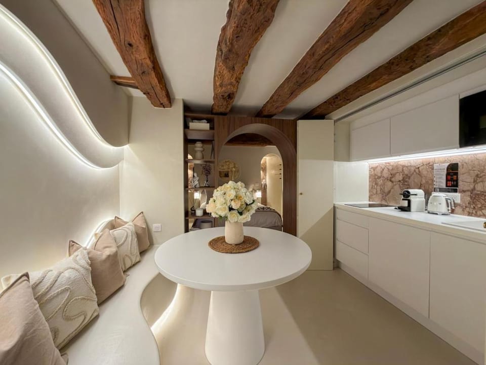 La Voûte des Sens - Spa Privatif & Pièce Secrète Apartment in Villefranche-sur-Saone