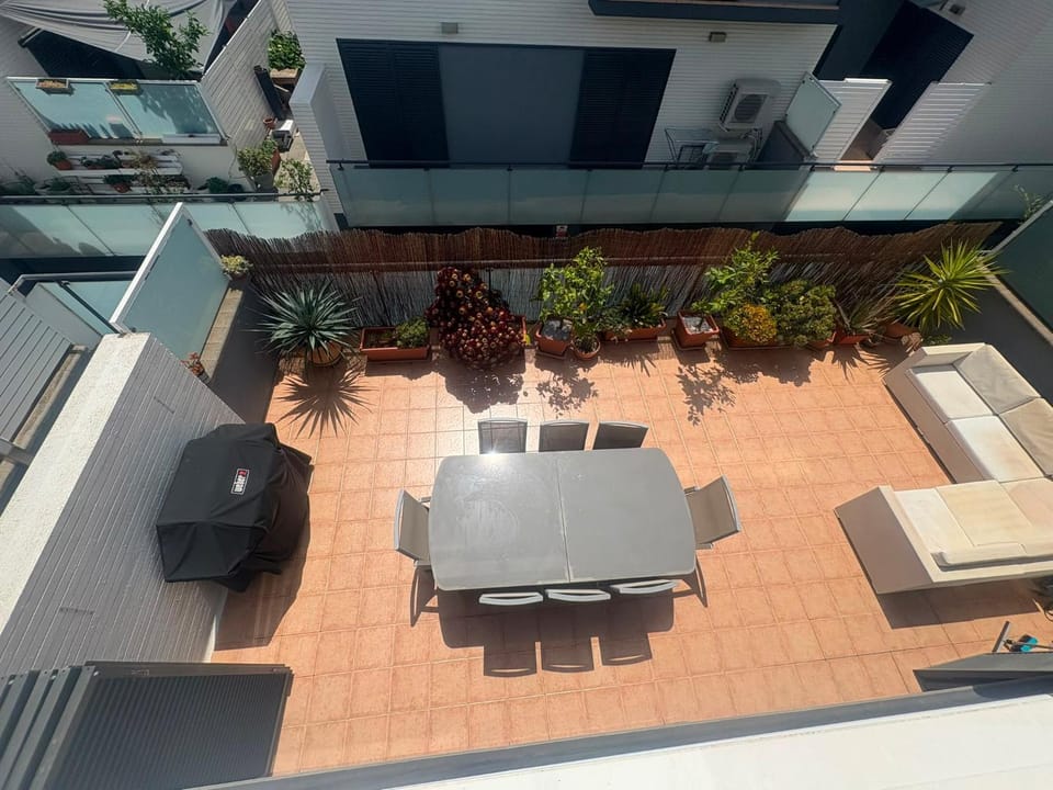 BBQ facilities, Balcony/Terrace