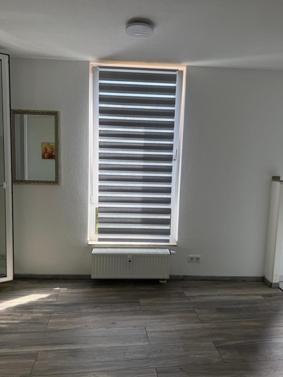 Top Wohnung in Düsseldorf -Benrath Apartment in Dusseldorf