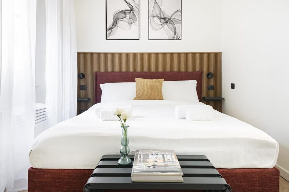Easylife - Suite in Piazza del Duomo Como Bed and Breakfast in Como