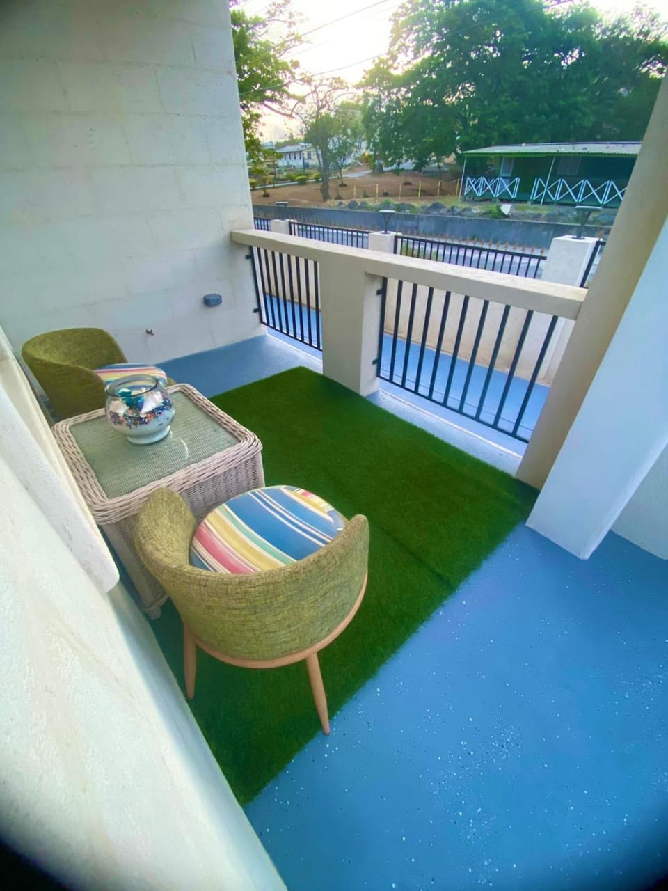 Jaden's Guest House Apartment in Saint James