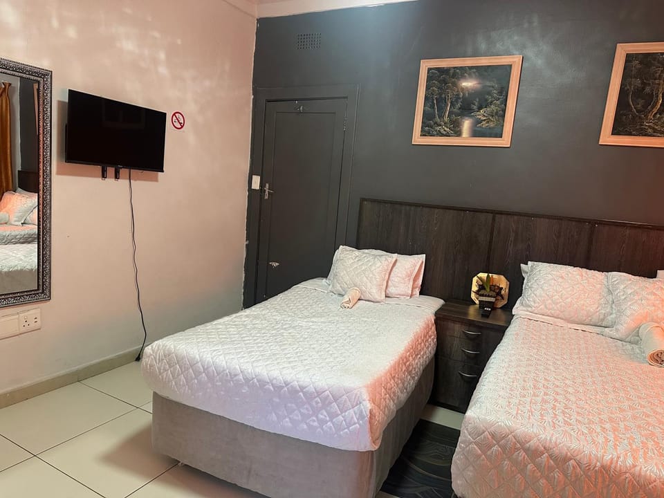 Latona Guesthouse & Spa Bed and Breakfast in Johannesburg