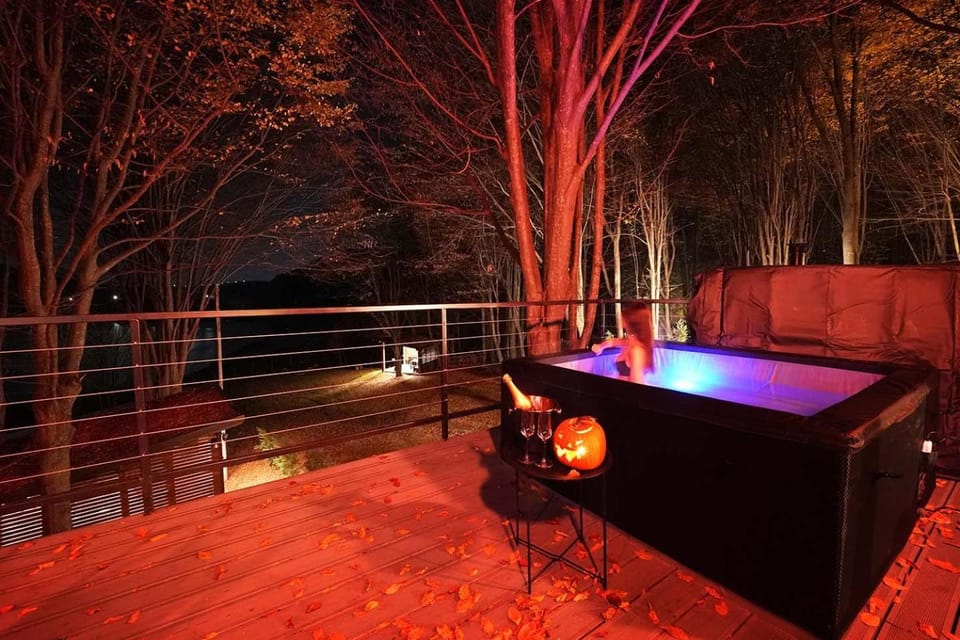Hot Tub, Balcony/Terrace