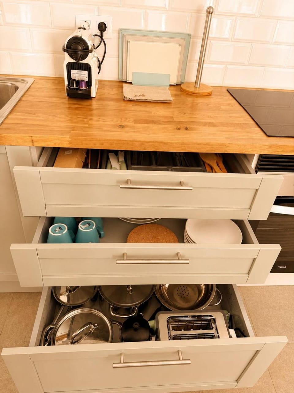 Kitchen or kitchenette