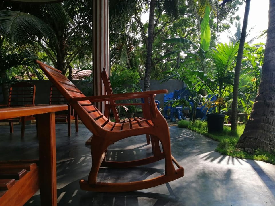 Viveka Inn Guest and Yala Safari Bed and Breakfast in Southern Province